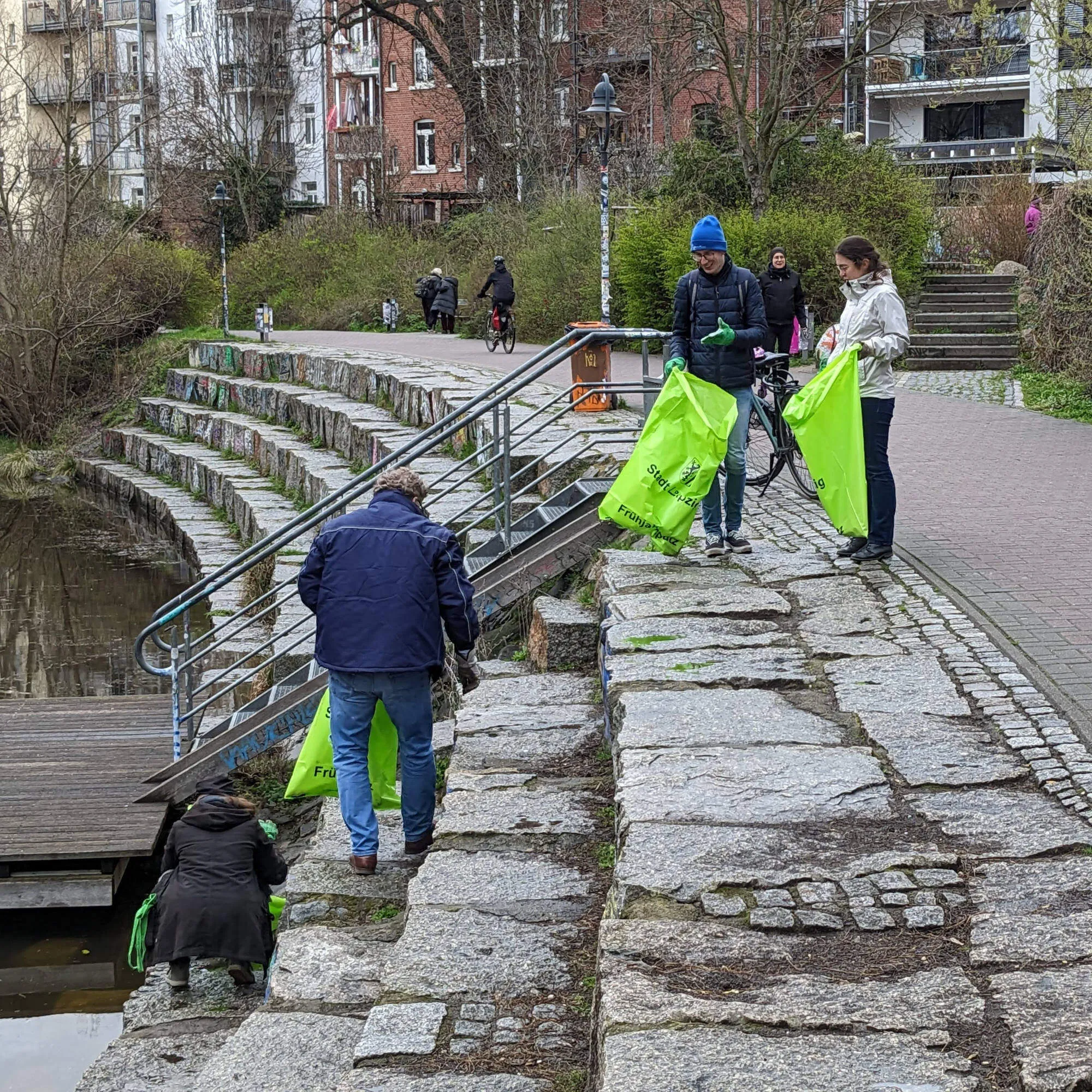 Start am Grünen Raum am Kanal