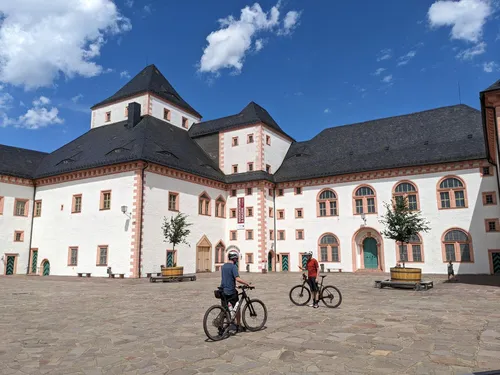 Im Innenhof von Schloss Augustusburg