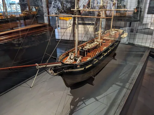 Modell eines Segelschiffs