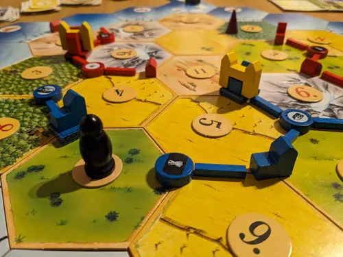 Spielfiguren vom Brettspiel "Die Siedler von Catan"